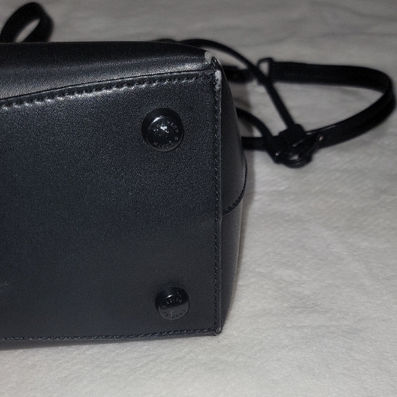 Korean Charles & Keith Black Bag Crossbody - Picture 6 of 10